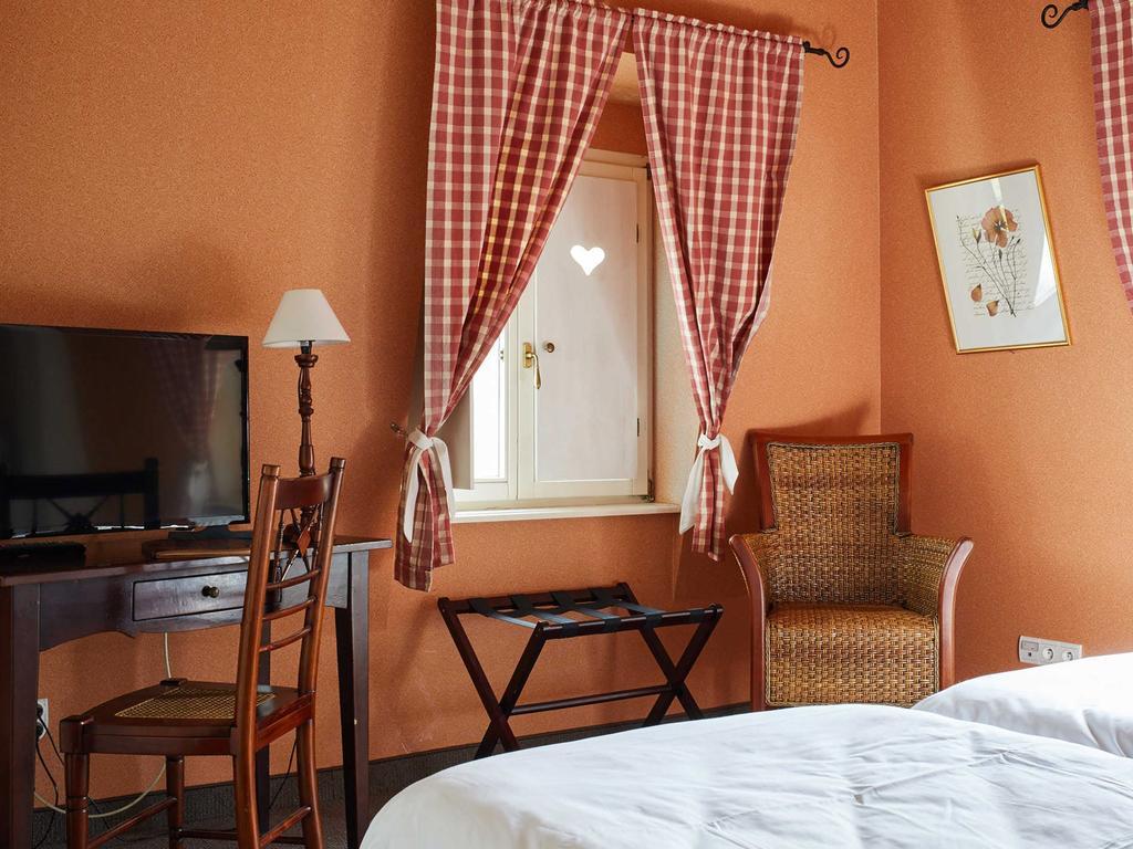 Hotel Les Prés D'ondine Sélestat Esterno foto